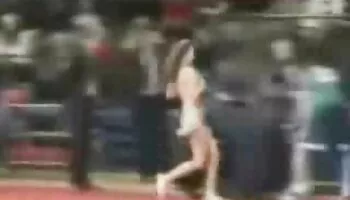 Pene largo en el pequeño ano de un adolescente