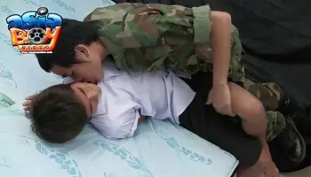 Ladyboy puta haribo follada