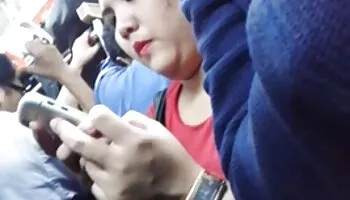 Mujer enana tan pervertida y tan cachonda