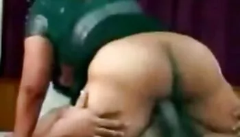 ¡¡Mi esposo trajo a casa es la amante # 13 !!