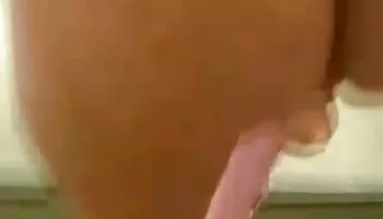 Embestida en el vestuario