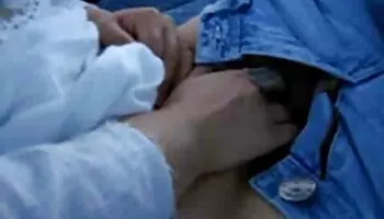 Kayla Paige salva el trabajo de su marido follándose a su jefe